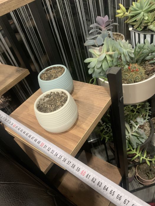 Етажерка за цветя