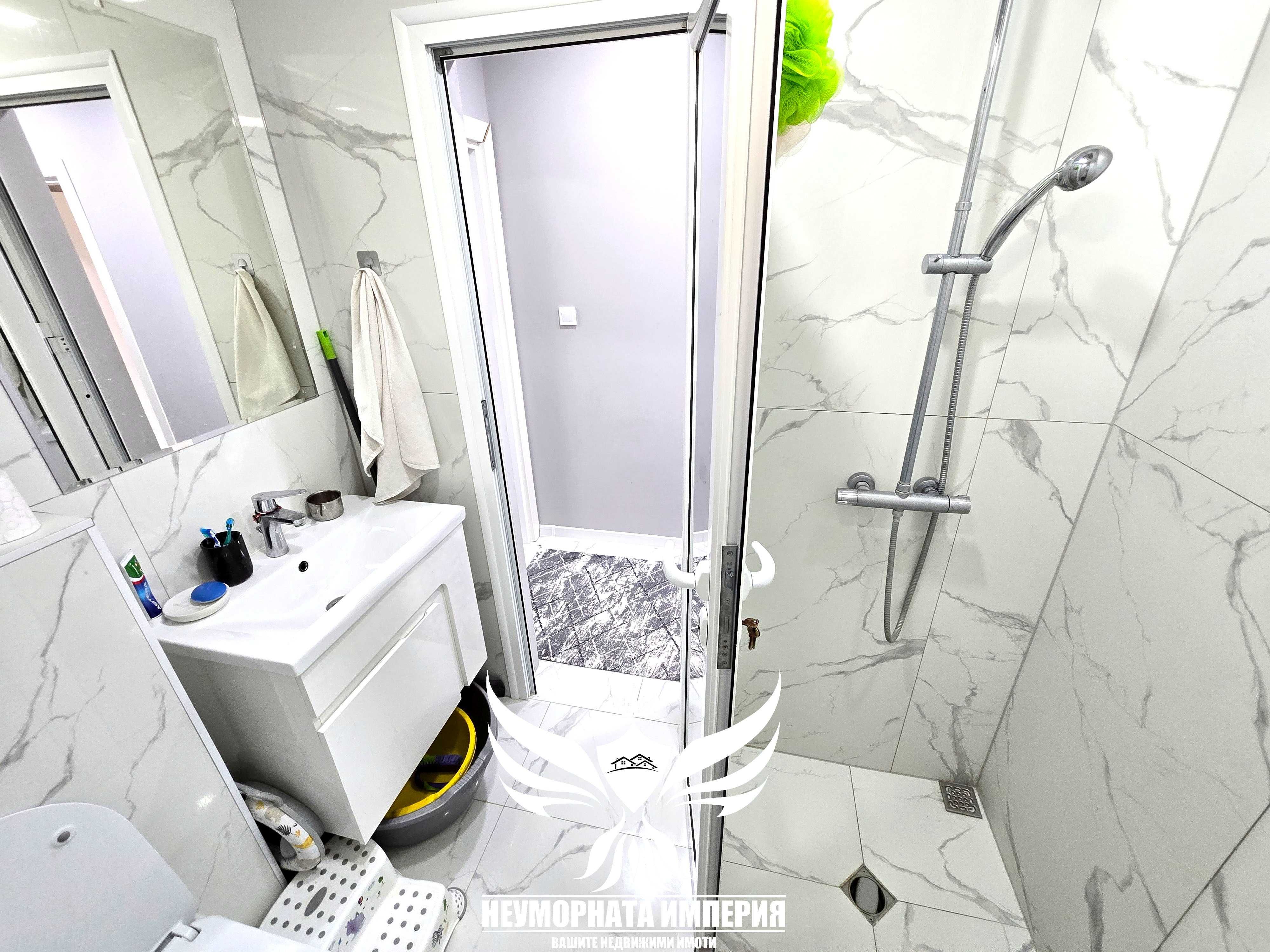 Продавам нов двустаен апартамент 65кв в Асеновград, кв.Изток