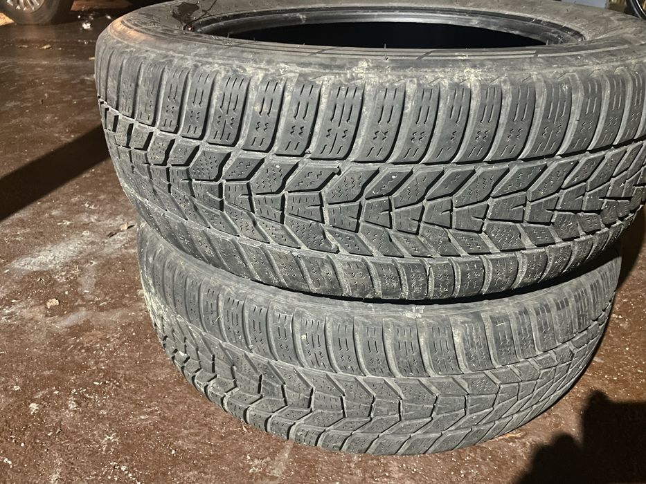 Cauciucuri dimensiune 215 60 17