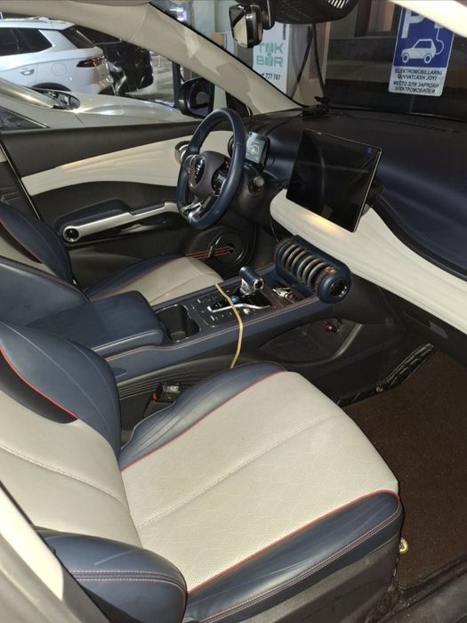 Продаётся Автомобил