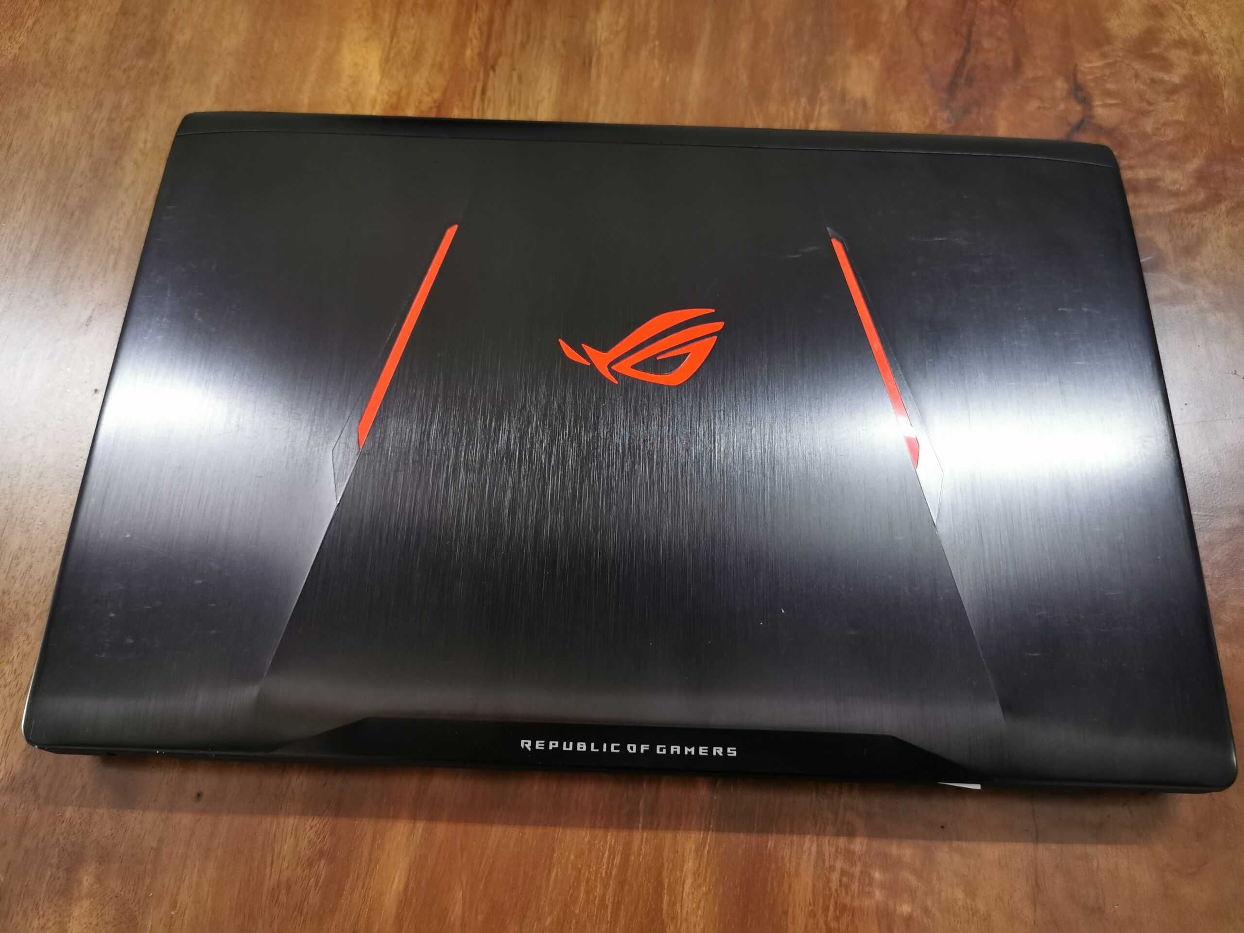 ASUS ROG  Strix GL553V