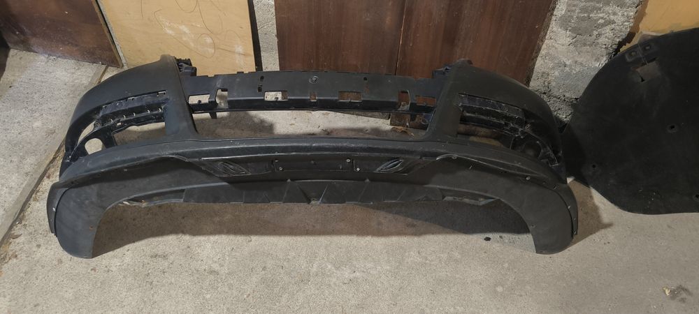 Предна броня Passat B6