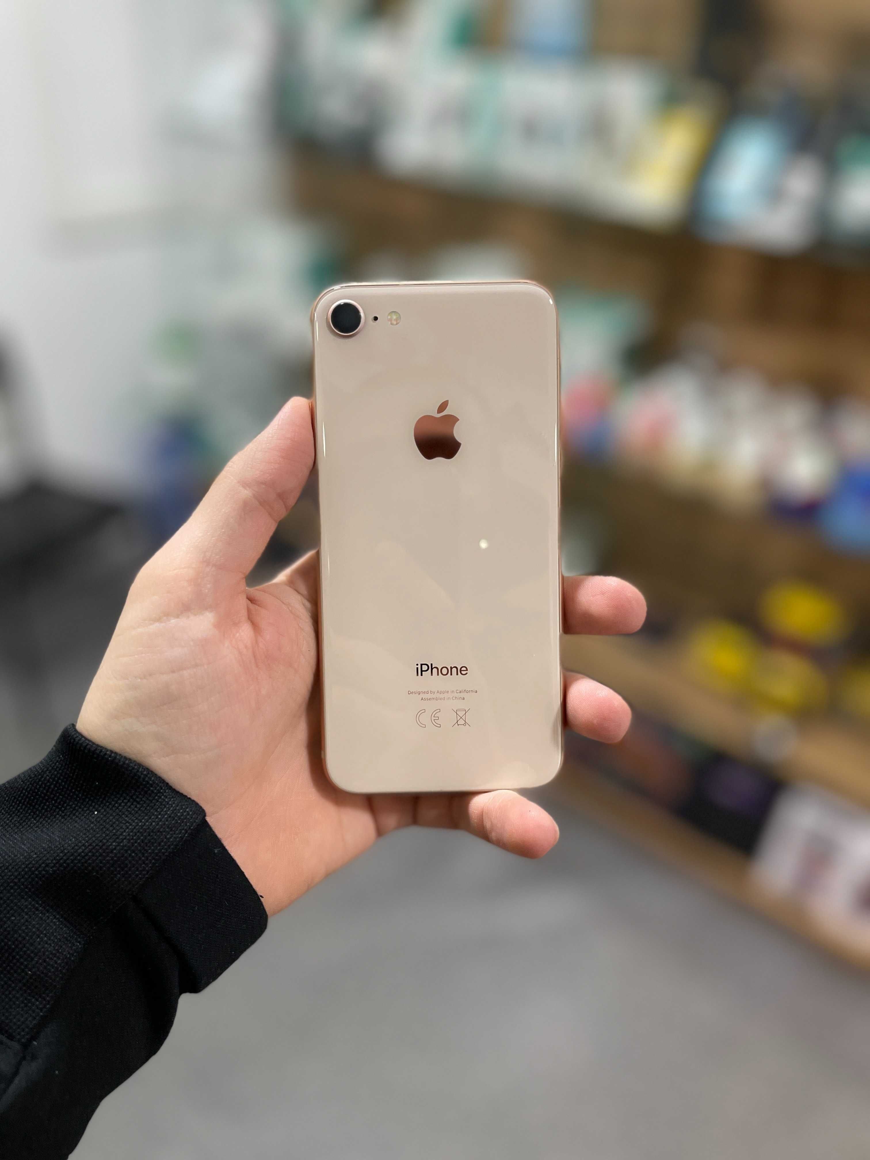 Apple iPhone 8 64 ГБ. Отличное состояние. Караганда