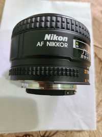 Объектив Nikon  AF NIKKOR 35 mm 1: 2 D