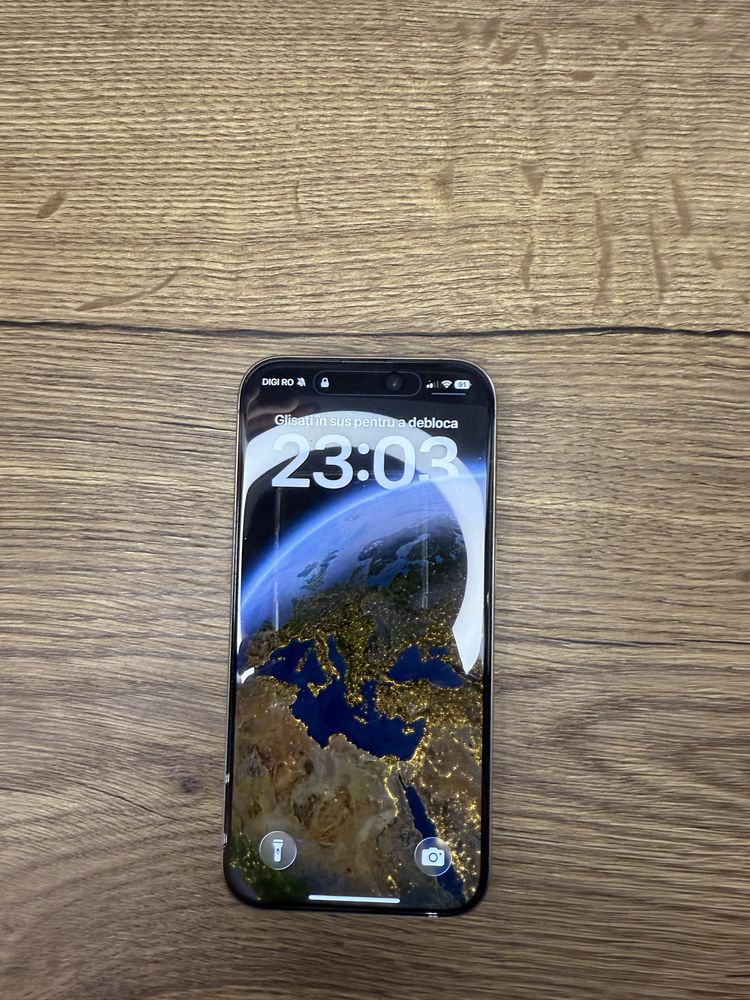 Iphone 15 pro impecabil