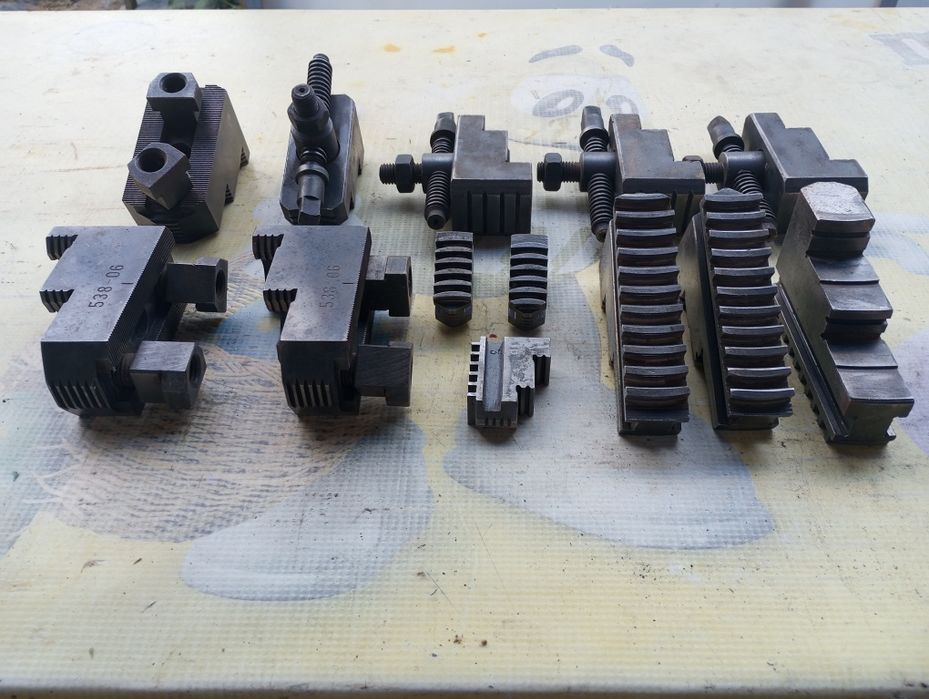 Universal strung și bacuri