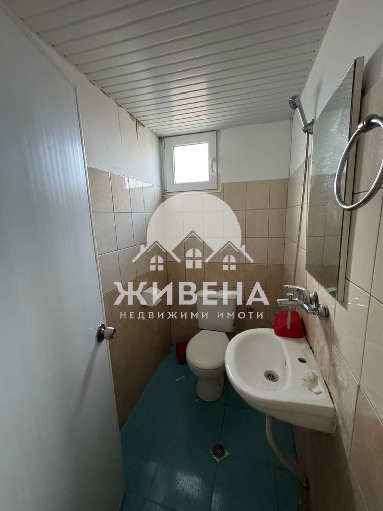 Инвестиционен имот, бунгала, с.Шкорпиловци, РЗП: 455 кв.м