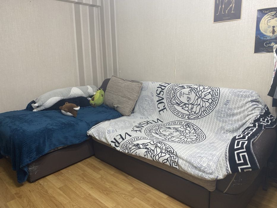 Отдам бесплатно диван