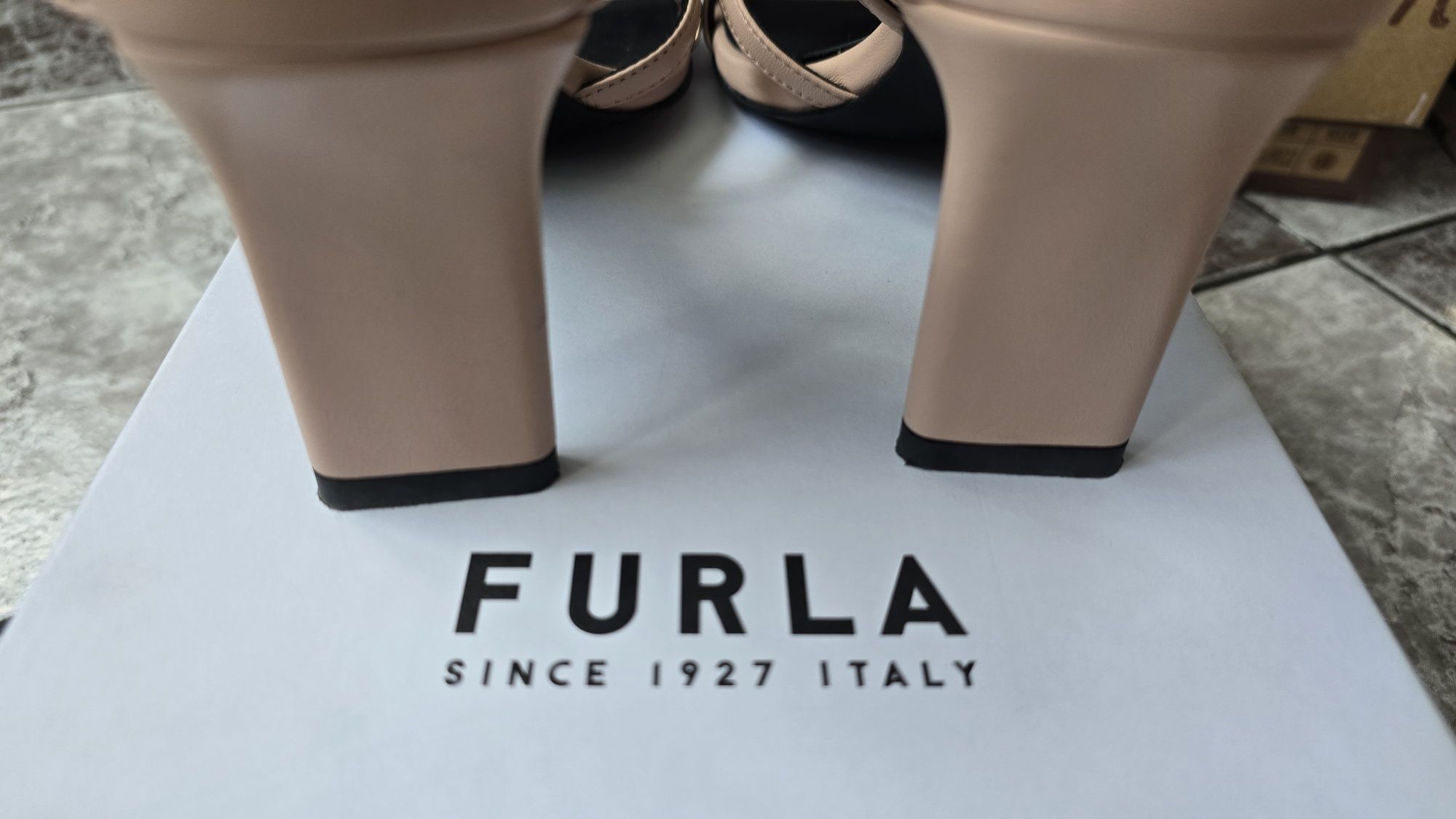 Furla,Ted Baker,Liu jo 36 н.