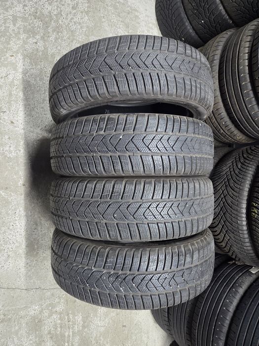 Set 4 anvelope SH iarna Pirelli 205/55/19 dot 2021