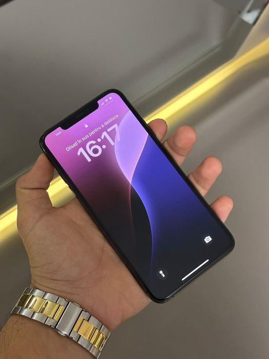 Vând IPhone 11 Pro Max