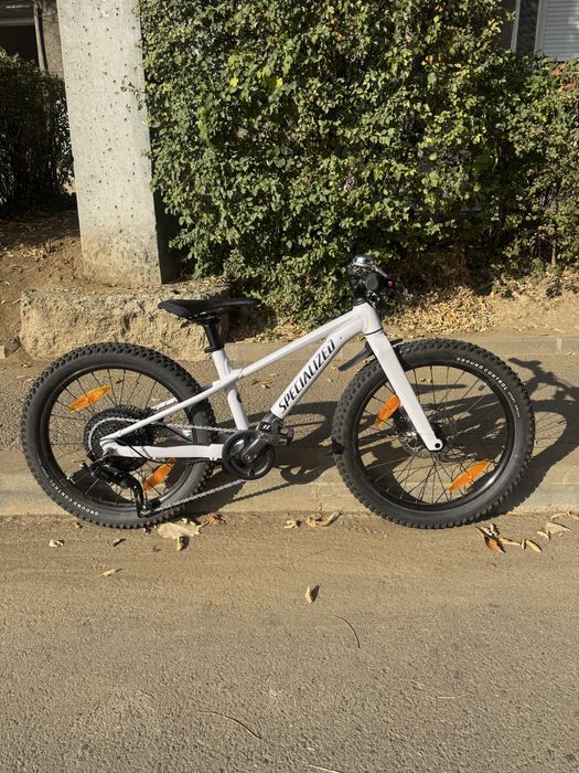 Bicicleta Specialized copii roti 20”