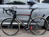 Pinarello Gan frane pe disc
