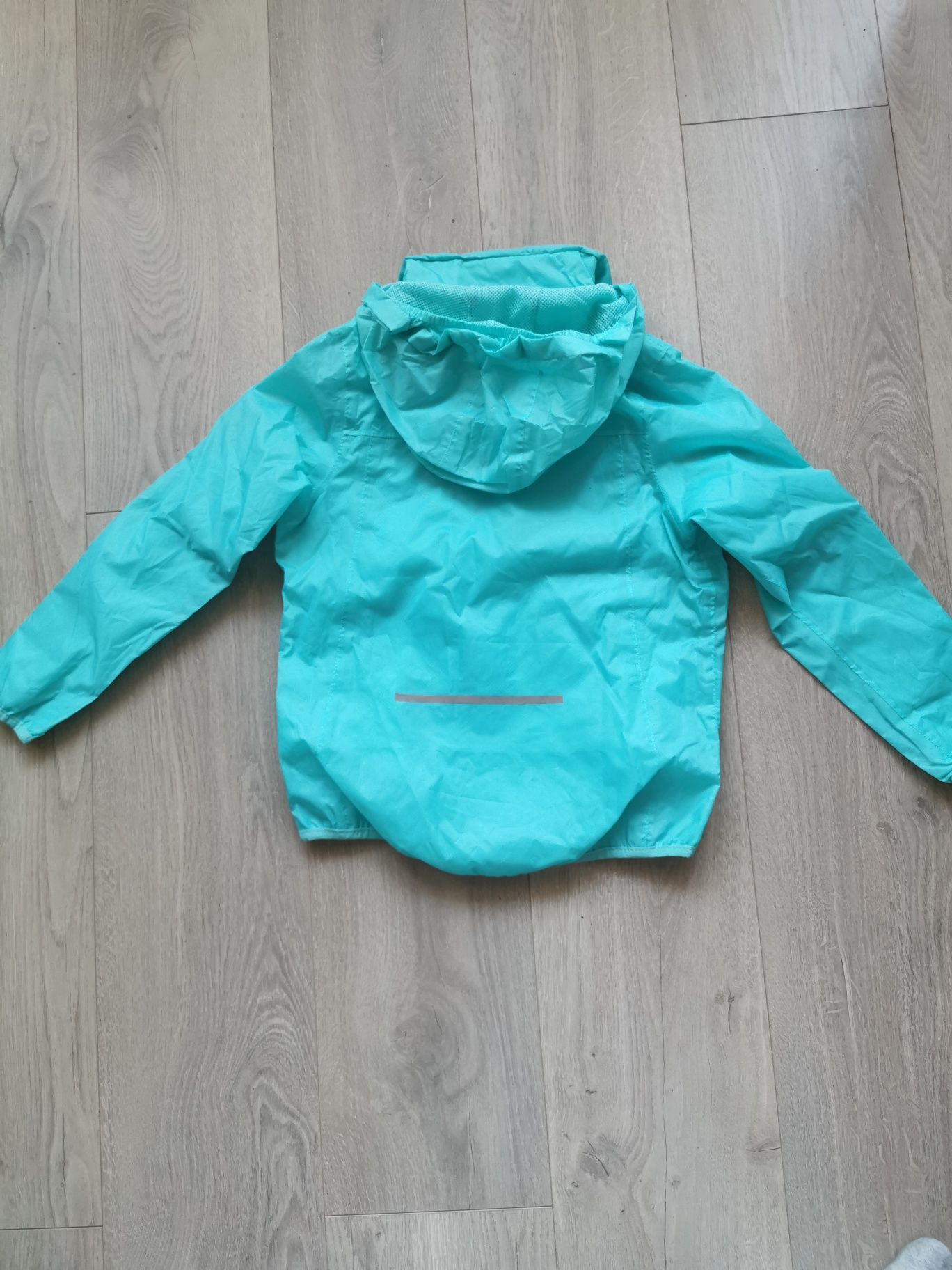 Jacheta, noua cu eticheta, pentru fetite  6-7 ani, pentru ploaie