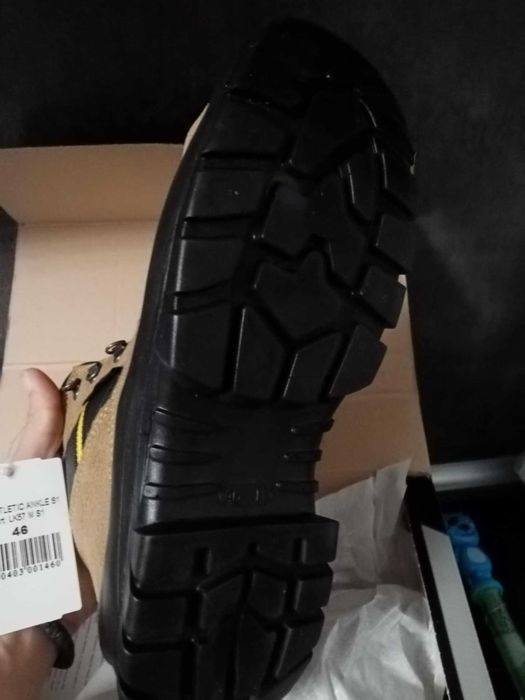 Работни ботуши с бомбе