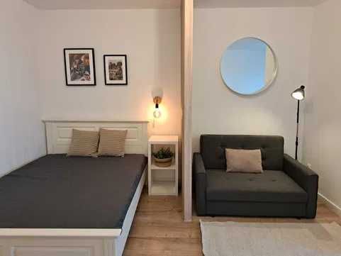 Garsoniera calduroasa la 5 minute de Metrou