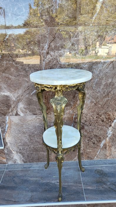 Красива колона 048