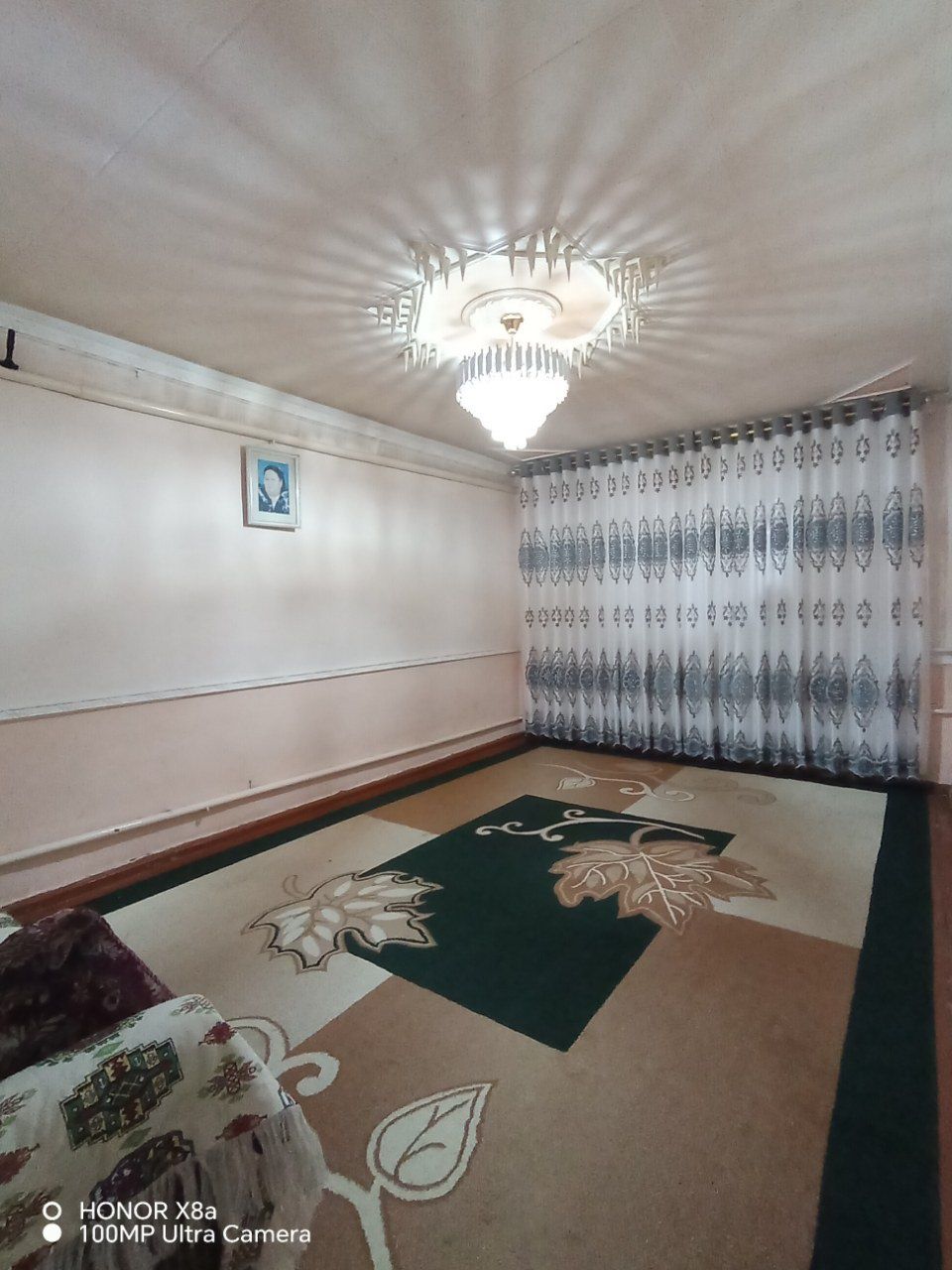 Avto kassanin qasinda Jay satiladi 40 jillik 4a dom 2 etaj 3 komnata