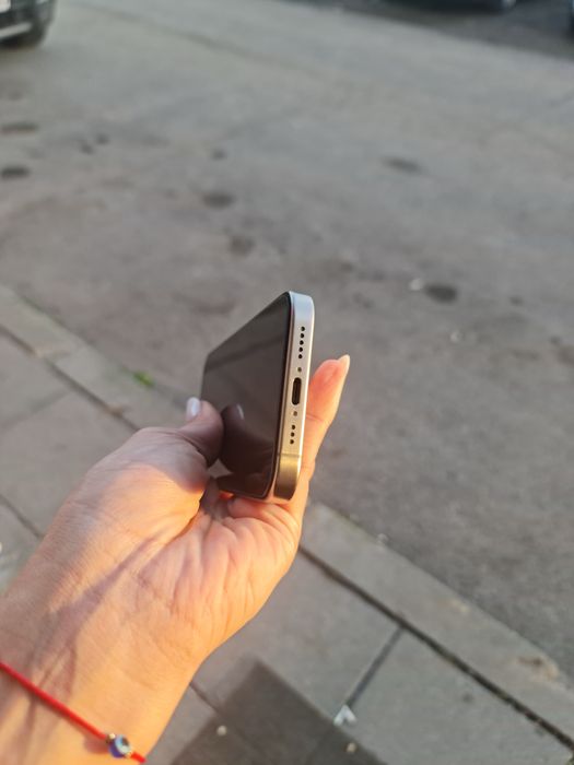 IPhone 15 pro БЕЗ забележка