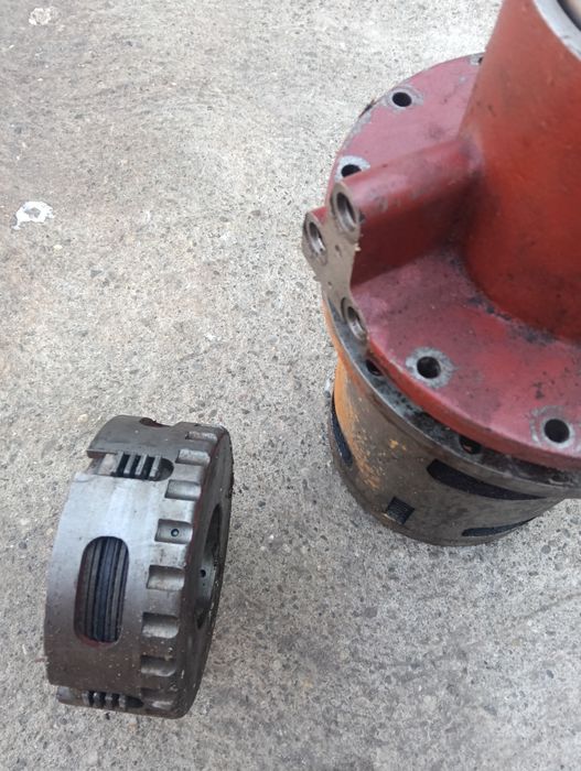 Vând Geno fix pentru tractor claas 446 RX