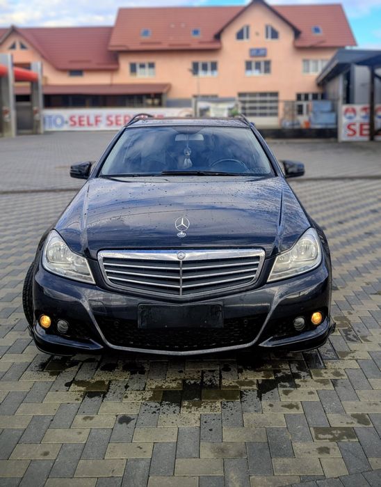 Mercedes Benz c220 w204 Vând /Schimb ofer Diferență