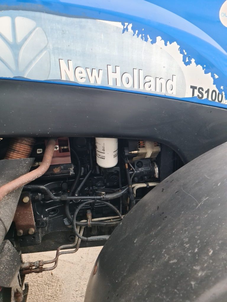 Tractor 4x4 New Hollland  TS100A pluss