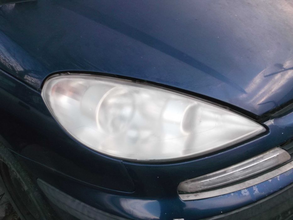 Пежо 807 2.2 128 к.с.2005 год.Само на части