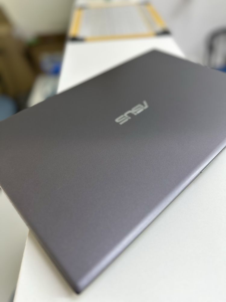 Notebook Asus ssd 512gb Озу 8GB
