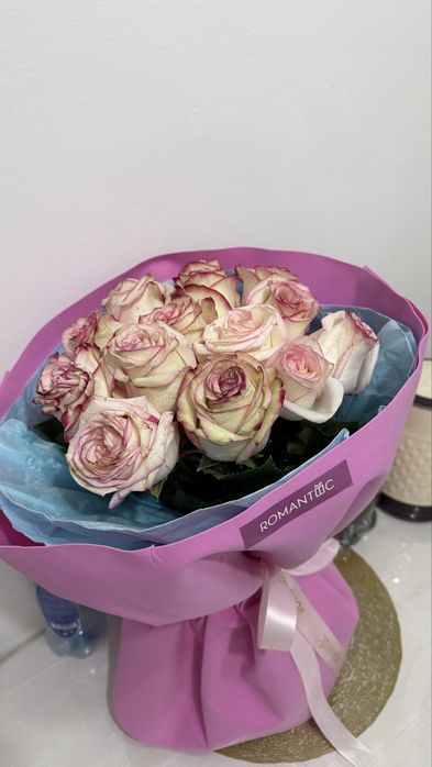 Продам пышные розы