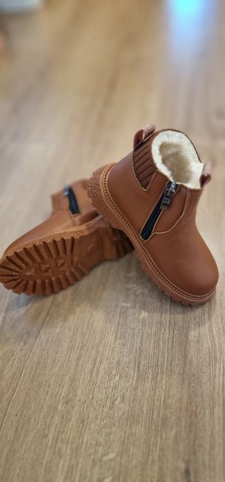 Детски зимни боти и ботушки