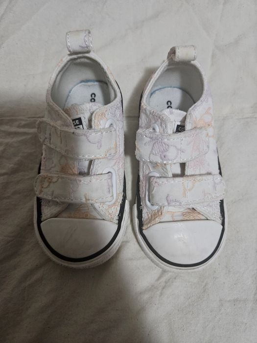 Converse fetite 21