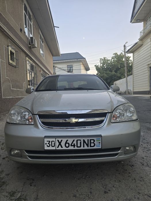 Сдается в аренду автомобиль ласетти