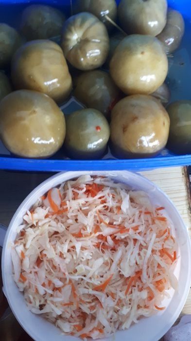 Продам соленья помидоры огурцы
