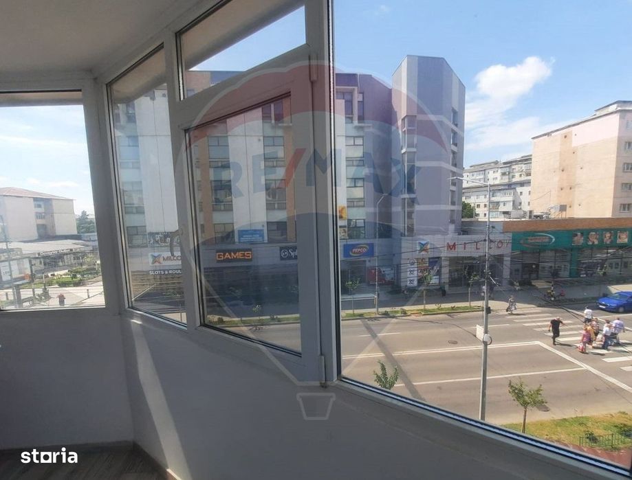 Apartament cu 4 camere zona ULTRACENTRALA