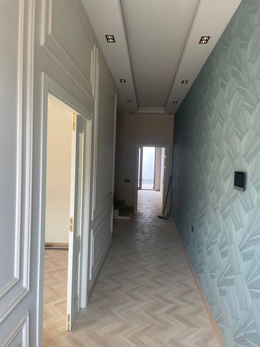 Dumbrabotda 1 sotix 4 xona katej sotiladi