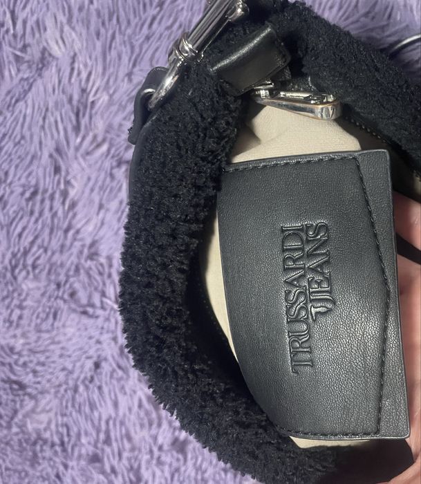 Armani Exchange дамска чанта trussardi jeans