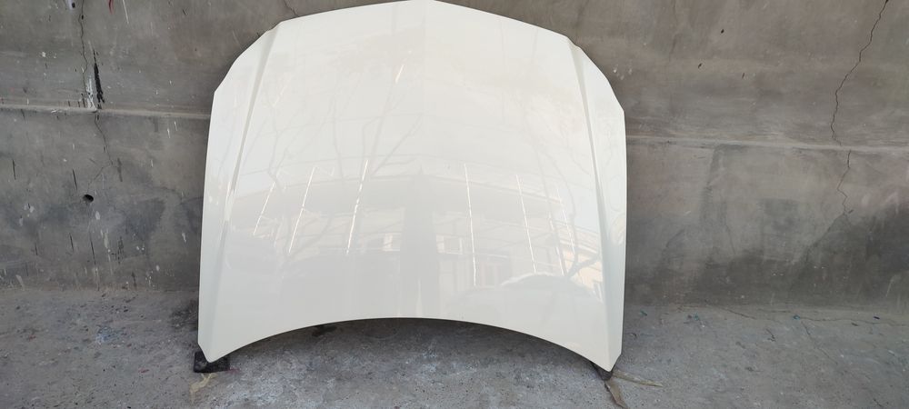 Kapot mercedes benz 218 banan kapot