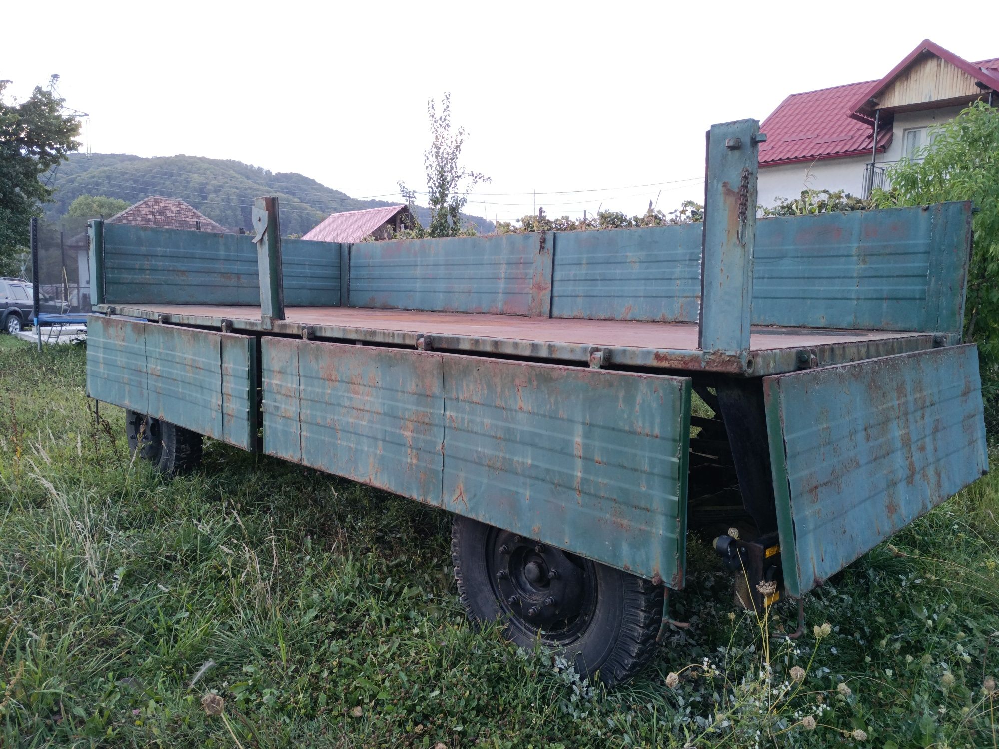 Remorcă auto, forestieră sau apicolă