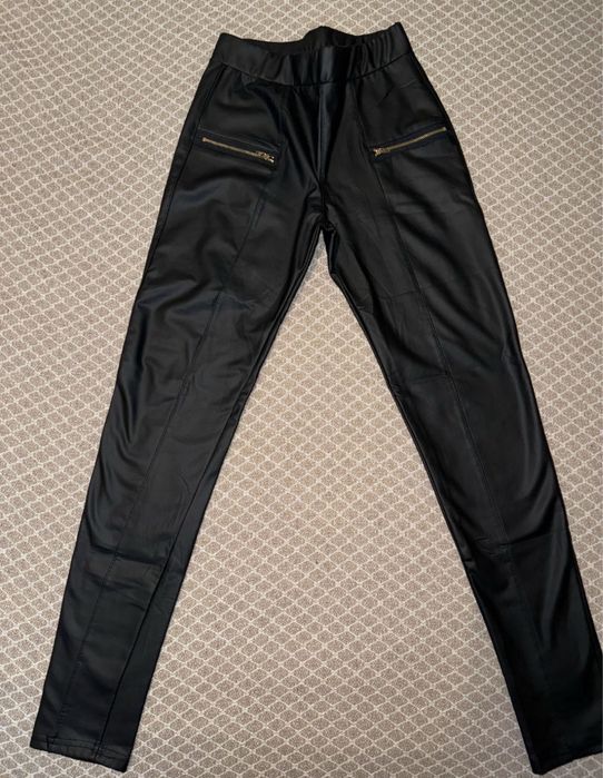 Дамски кожени панталони