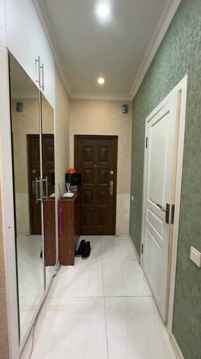 Юнусабад-15 квартал, хороший ремонт, мебель, техника. 3/2/4 67 кв.м.=