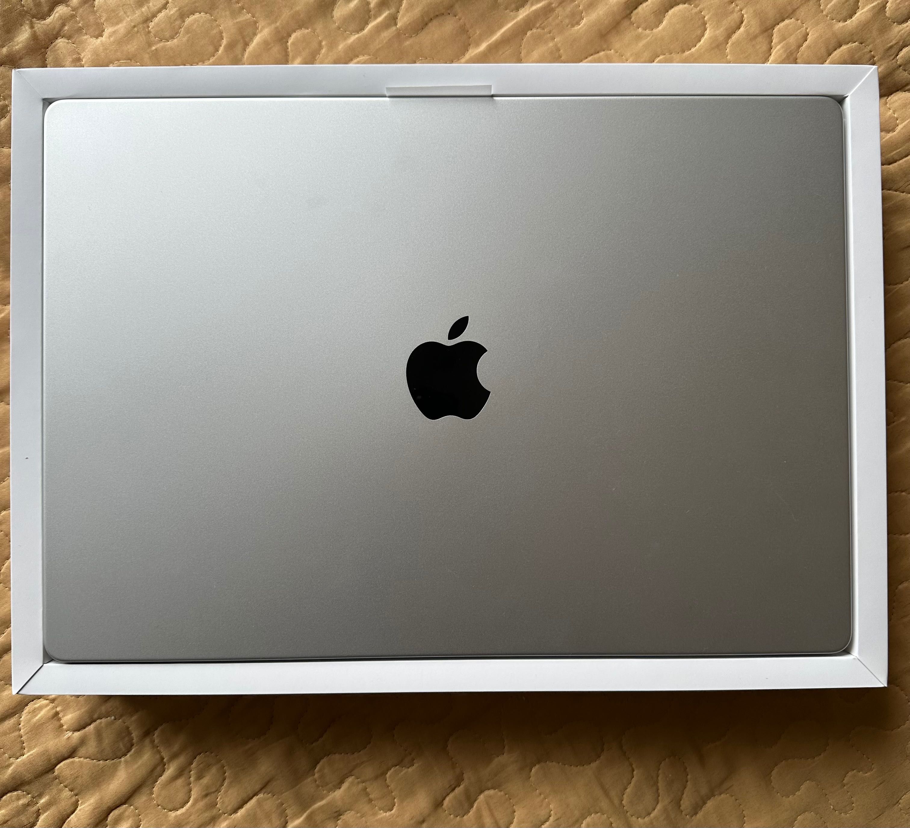 Apple Macbook Pro
16.2 M2Max /64Gb/4Tb 2023