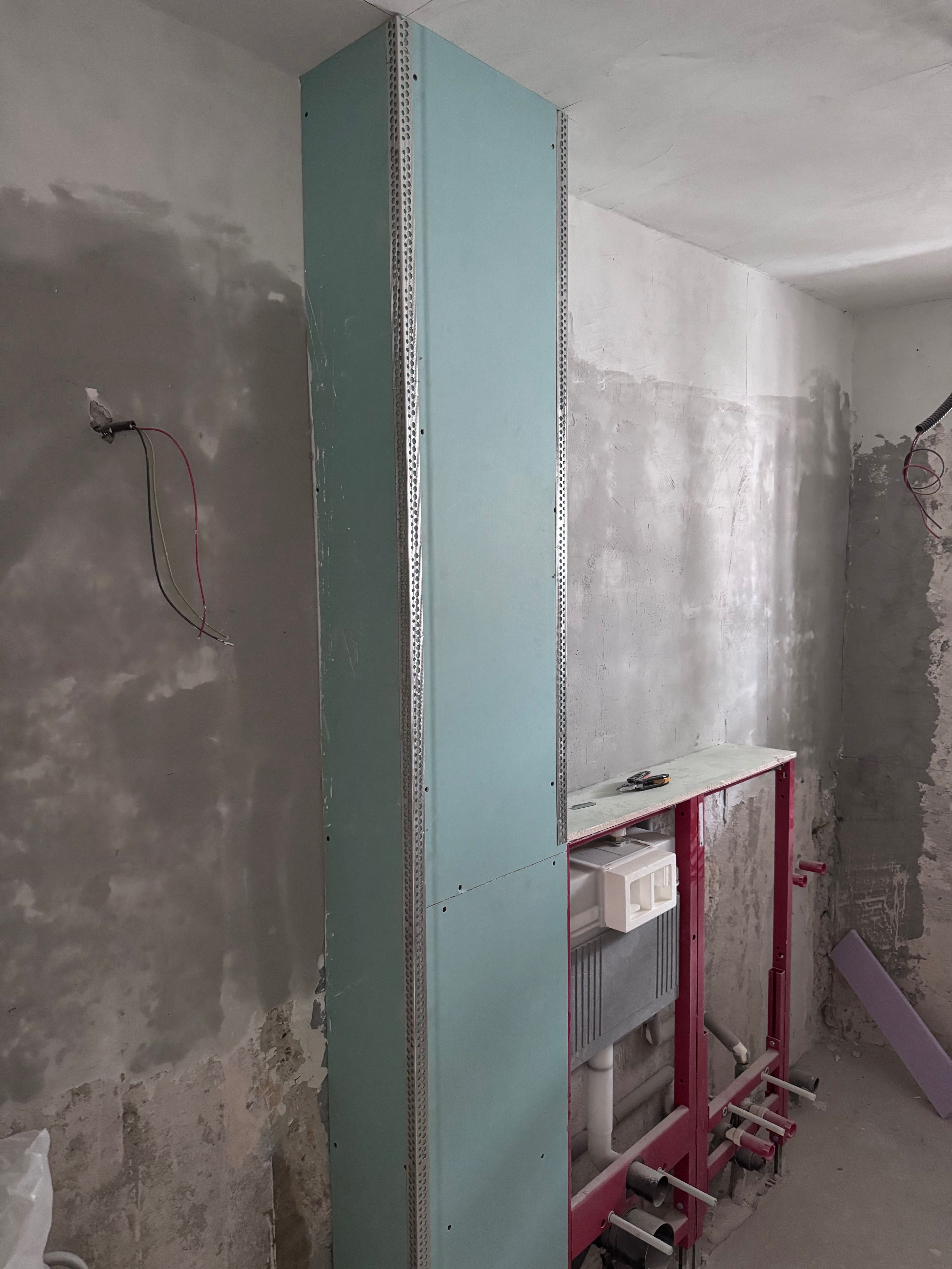 Renovări apartamente și case bătrânești zona Vrancea , Buzău