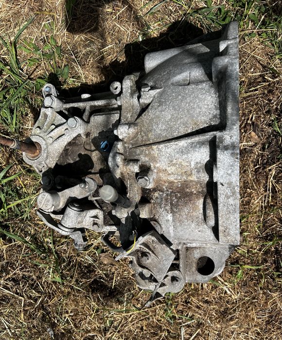 Ръчна скоростна кутия за Рено Меган 1.9 dci 6 скорости!