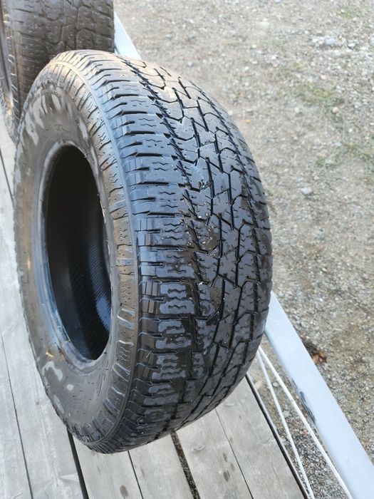 Продам зимние шины б/у