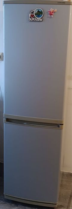 Холодильник самсунг