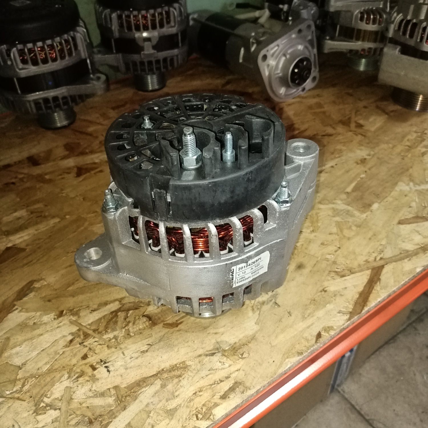 Alternator Opel Vectra C, Astra H 1.9 diesel