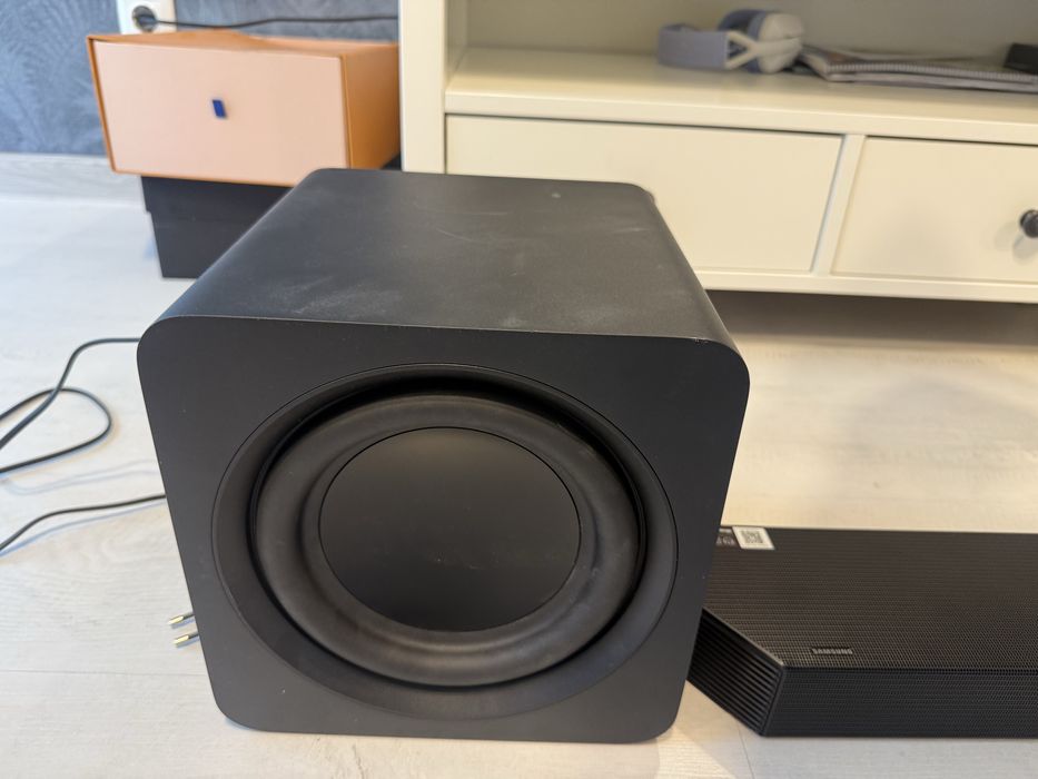 тонколона Samsung