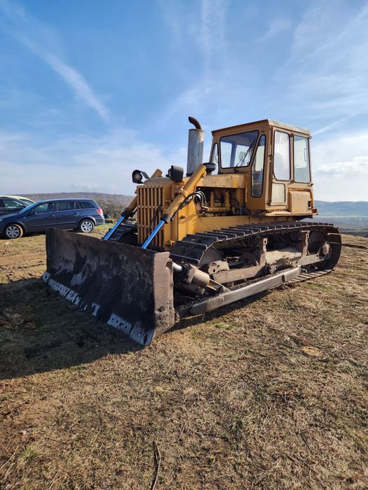 Vand buldozer caterpilar