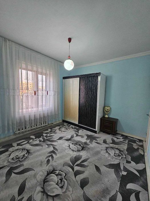 Самарканд шахрида 3 хонали, 4-қаватда жойлашган квартира сотилади