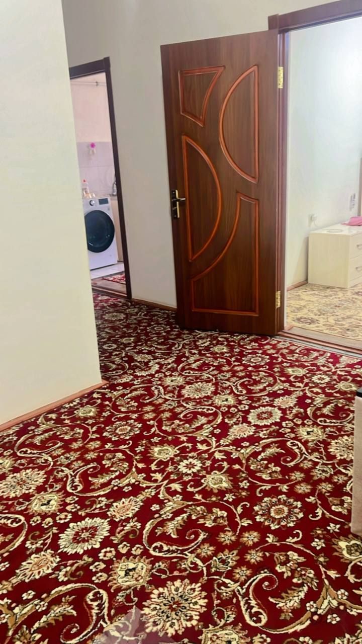 Uy sotiladi kola magazin kuchasida narxi 38 ming 4 etaj
